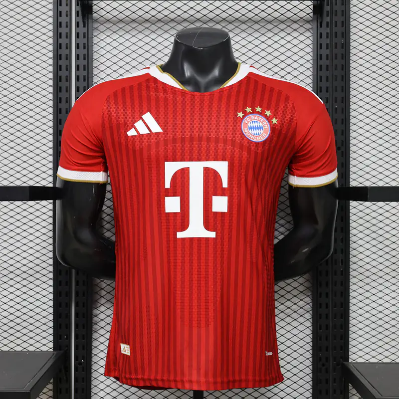 Bayern Múnich Titular roja (frente)