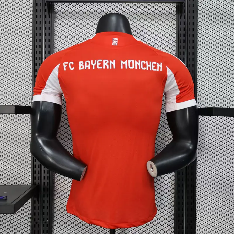 Bayern Múnich Roja y blanca (espalda)
