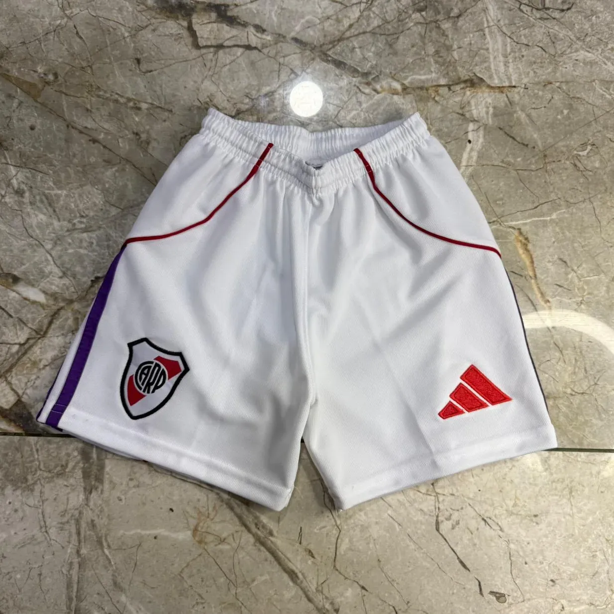 Short River Alternativo 26/27 (frente)