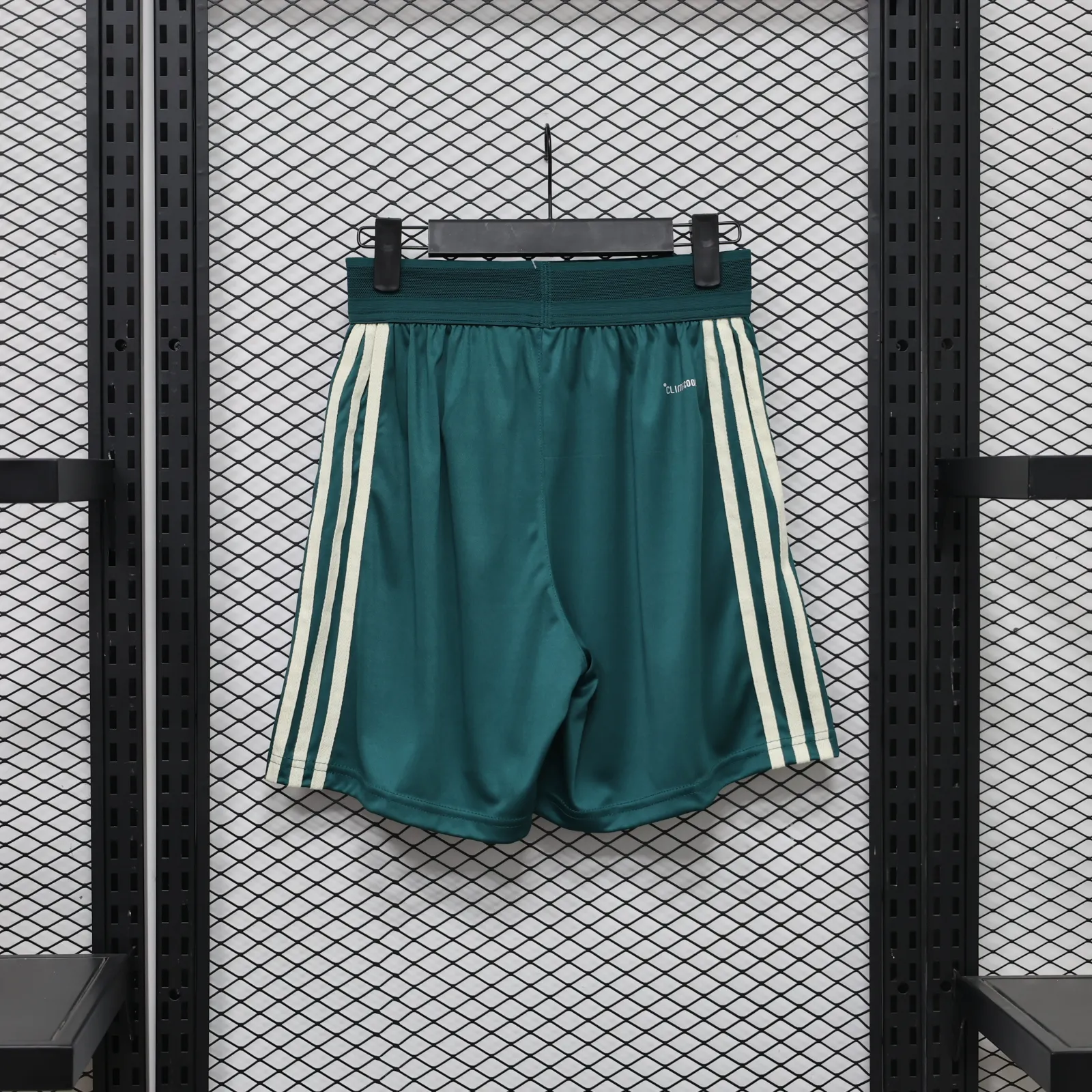 Short Real Madrid Suplente 26/27 (espalda)