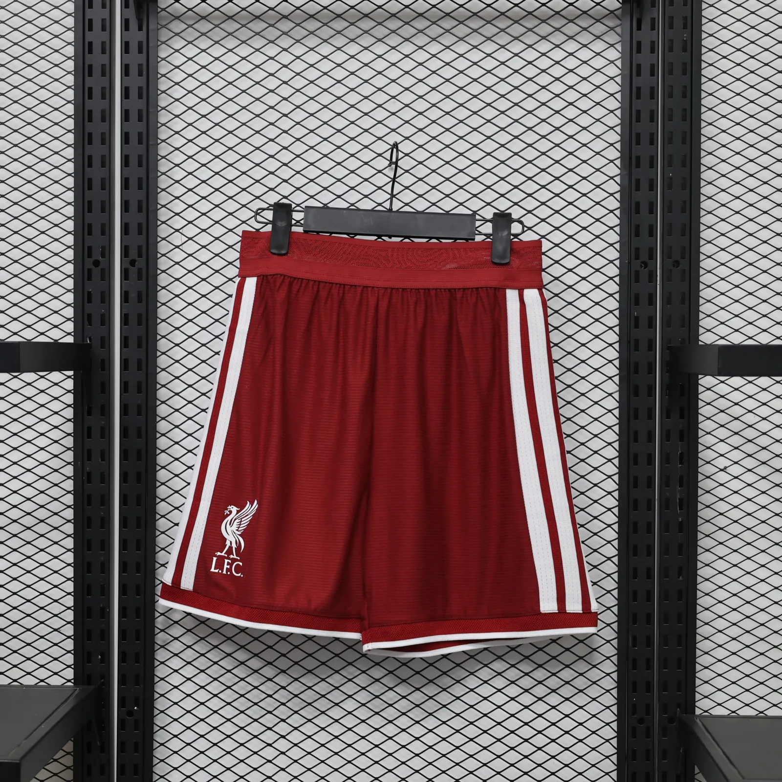 Short Liverpool Local 26/27 (frente)
